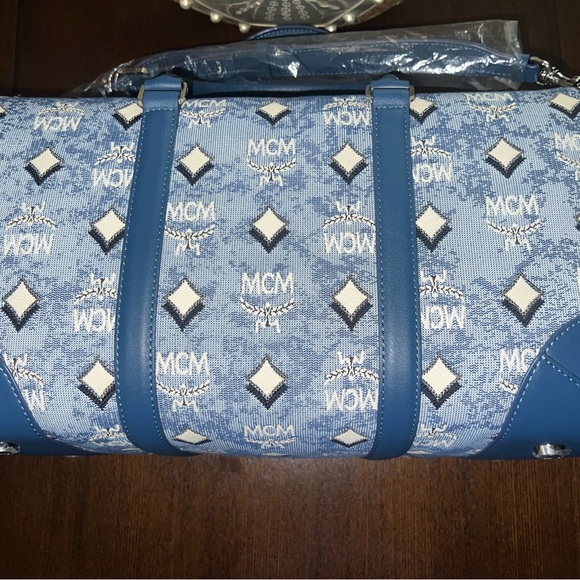 NEW MCM BLUE BOSTON BAG - Picture 6 of 9